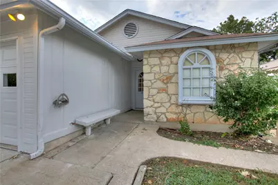 5910 Jacob Glen, Austin, TX 78727 - Photo 2
