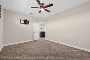 317 Skyflower Dr, Georgetown, TX 78628 - Photo 32