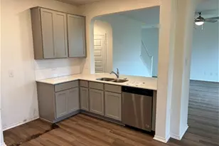 252 Benmyrtle Trl, Georgetown, TX 78626 - Photo 4