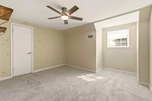 8100 Stillwood Ln, Austin, TX 78757 - Photo 28