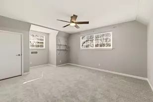 8100 Stillwood Ln, Austin, TX 78757 - Photo 30