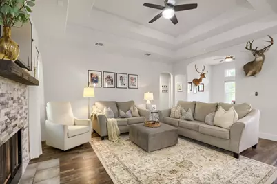 6101 Cimmaron Trail, Lago Vista, TX 78645 - Photo 4