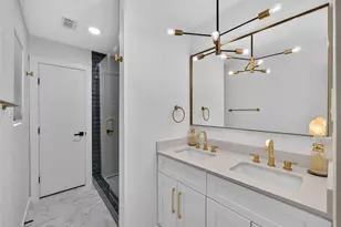 2102 Lear Ln, Austin, TX 78745 - Photo 18