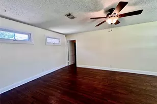 1610 Wilshire Blvd, Austin, TX 78722 - Photo 8