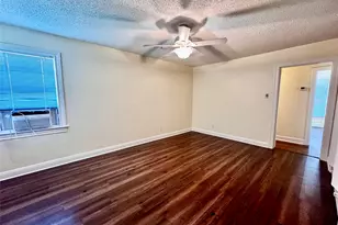 1610 Wilshire Blvd, Austin, TX 78722 - Photo 12