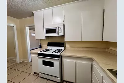 1610 Wilshire Boulevard, Austin, TX 78722 - Photo 6