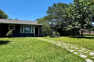 1610 Wilshire Blvd, Austin, TX 78722 - Photo 4