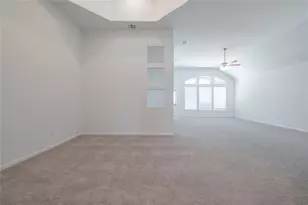 313 Sonbria Pass, Liberty Hill, TX 78642 - Photo 4