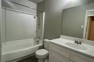 901 Taulbee Ln, Austin, TX 78757 - Photo 14