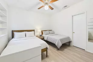 2804 Rio Grande St, Austin, TX 78705 - Photo 10