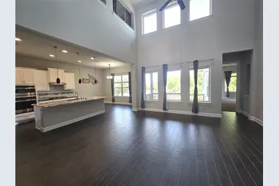 340 Cross Timbers Drive, Georgetown, TX 78628 - Photo 10