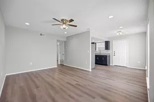 2615 Ektom Dr, Austin, TX 78745 - Photo 10