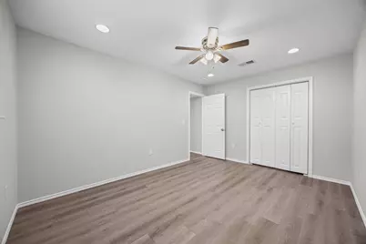 2615 Ektom Drive #B, Austin, TX 78745 - Photo 16