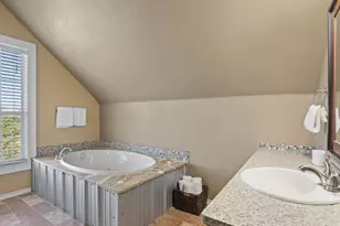 811 County Road 130 Rd, Burnet, TX 78611 - Photo 24