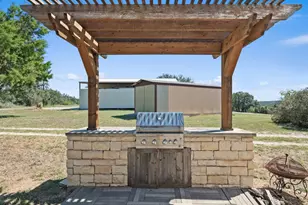 811 County Road 130 Rd, Burnet, TX 78611 - Photo 38
