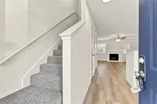 1834 River Crossing Cir, Austin, TX 78741 - Photo 10