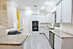 1933 Chasewood Dr, Austin, TX 78727 - Photo 10