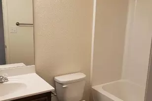 895 Twin Oaks Dr, Temple, TX 76504 - Photo 6