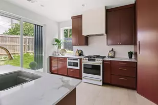 5104 Stone Gate Dr, Austin, TX 78721 - Photo 10