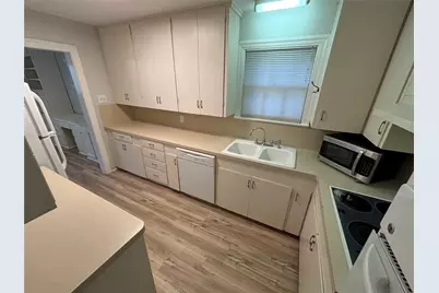 807 Bouldin Avenue, Austin, TX 78704 - Photo 4
