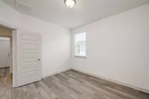 8004 Linnie Ln, Austin, TX 78724 - Photo 18