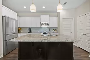 9809 Eloquence Dr, Manor, TX 78653 - Photo 10