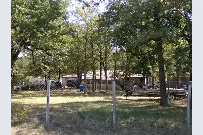 386 Hidden Oaks Drive, Elgin, TX 78621 - Photo 4