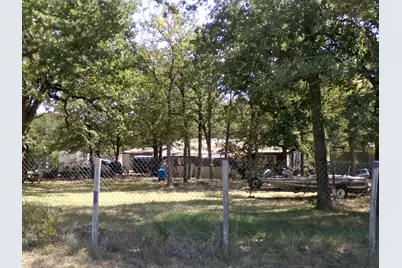 386 Hidden Oaks Drive, Elgin, TX 78621 - Photo 4