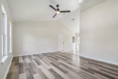 164 Southwood Drive, Granite Shoals, TX 78654 - Photo 4