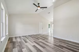 164 Southwood Dr, Granite Shoals, TX 78654 - Photo 4