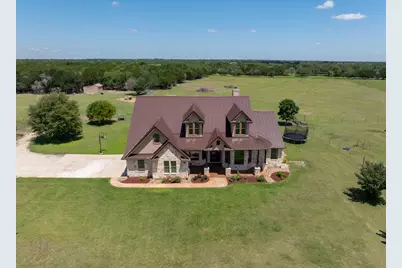 140 N Encino Crossing, Liberty Hill, TX 78642 - Photo 4