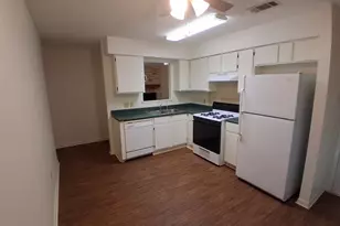 6807 Colony Loop Dr, Austin, TX 78724 - Photo 4