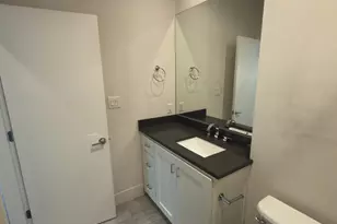 502 W 51st St, Austin, TX 78751 - Photo 22