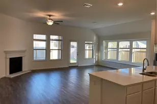 208 Baralo St, Leander, TX 78641 - Photo 4