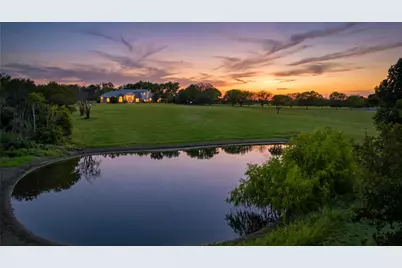 2524 S Robinson Drive, Robinson, TX 76706 - Photo 2