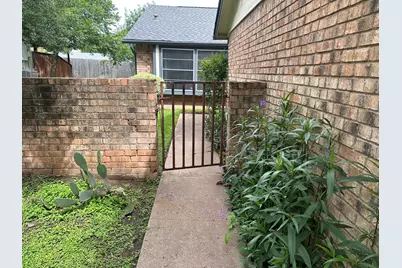 9217 Singing Quail Drive #8E, Austin, TX 78758 - Photo 2