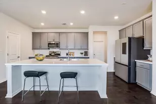 512 Voyage Trce, Leander, TX 78641 - Photo 2