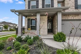 512 Voyage Trce, Leander, TX 78641 - Photo 2