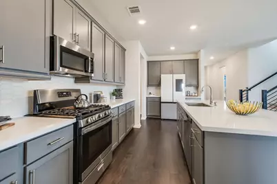 512 Voyage Trace, Leander, TX 78641 - Photo 14
