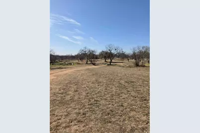 925 Old Spanish Trail, Buchanan Dam, TX 78609 - Photo 2