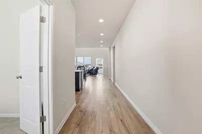 144 Falkland Street, Hutto, TX 78634 - Photo 16