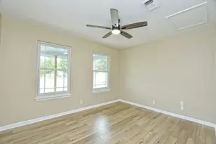 50401 Indian Creek Dr, Georgetown, TX 78626 - Photo 12