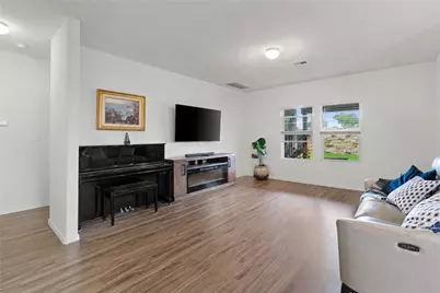 832 Mallow Road, Leander, TX 78641 - Photo 2