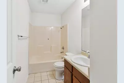 1907 W Loop, Austin, TX 78758 - Photo 8