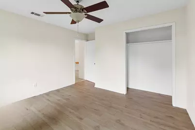 1907 W Loop, Austin, TX 78758 - Photo 10