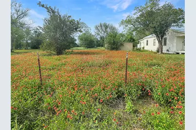 1314 Farm Street, Bastrop, TX 78602 - Photo 4