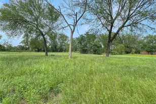 1314 Farm St, Bastrop, TX 78602 - Photo 1
