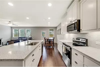 112 Magna Lane, Liberty Hill, TX 78642 - Photo 4