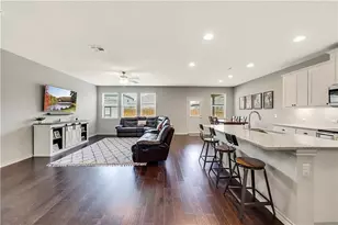 112 Magna Ln, Liberty Hill, TX 78642 - Photo 2