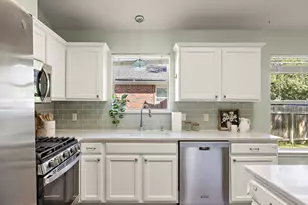 4400 Destinys Gate Dr, Austin, TX 78727 - Photo 20